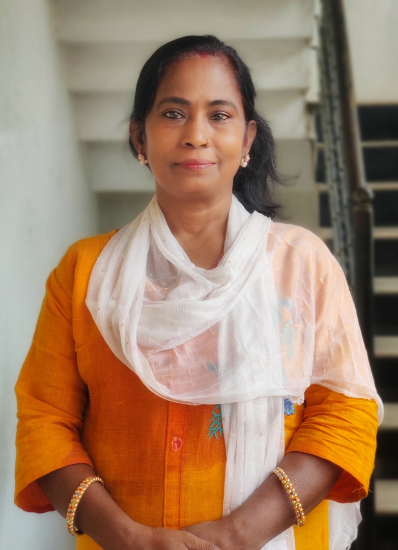 Munnidavi chowdury - Full time Cleaner and Cook and Patient Care and Elderly Care and Baby Sitter in West Bengal in Kolkata