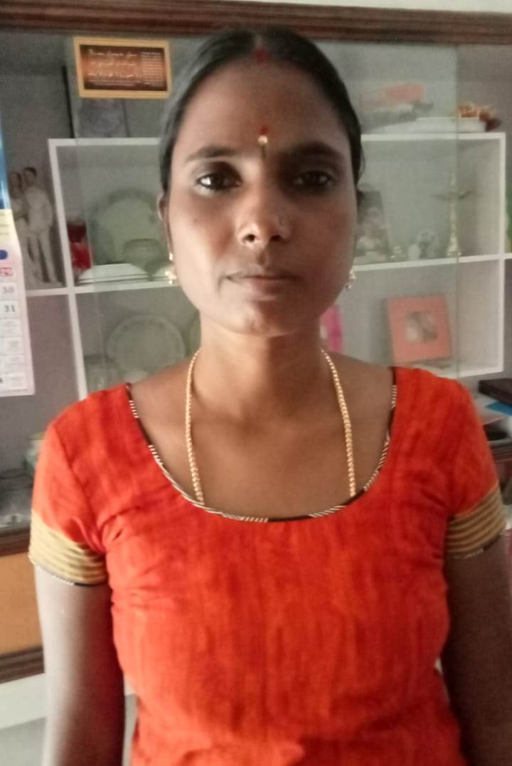 Divya - Part time Cook and Baby Sitter in Maruthi Sevanagar in Bangalore Bengaluru