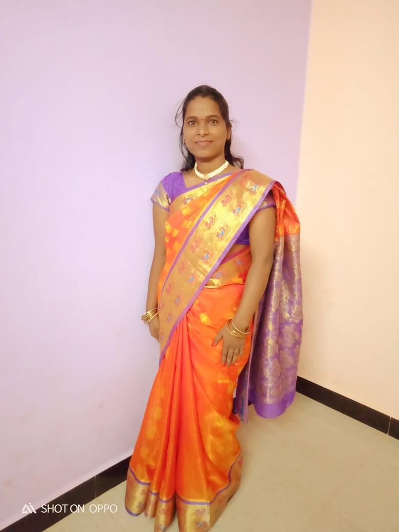 Rupali Gawde - Part time Baby Sitter in Dombiwali in Mumbai