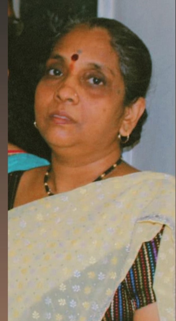 Ratnamala Yadav Nitanaware - Part time Cleaner and Cook and Patient Care and Elderly Care and Baby Sitter in Worli in Mumbai