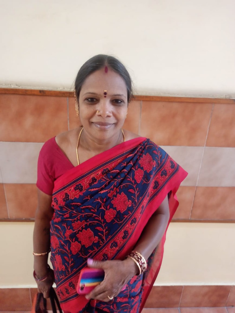 Kumari - Full time Cleaner and Cook and Baby Sitter in Cox Town in Bangalore Bengaluru