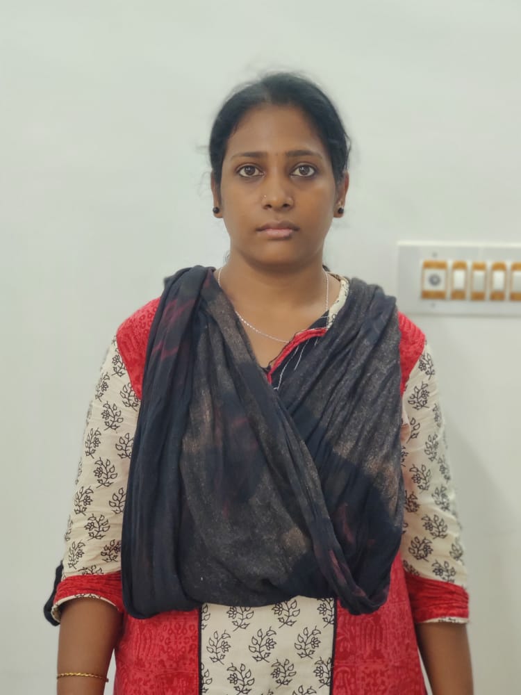 Usha - Full time Cleaner and Baby Sitter in Willson Garden in Bangalore Bengaluru