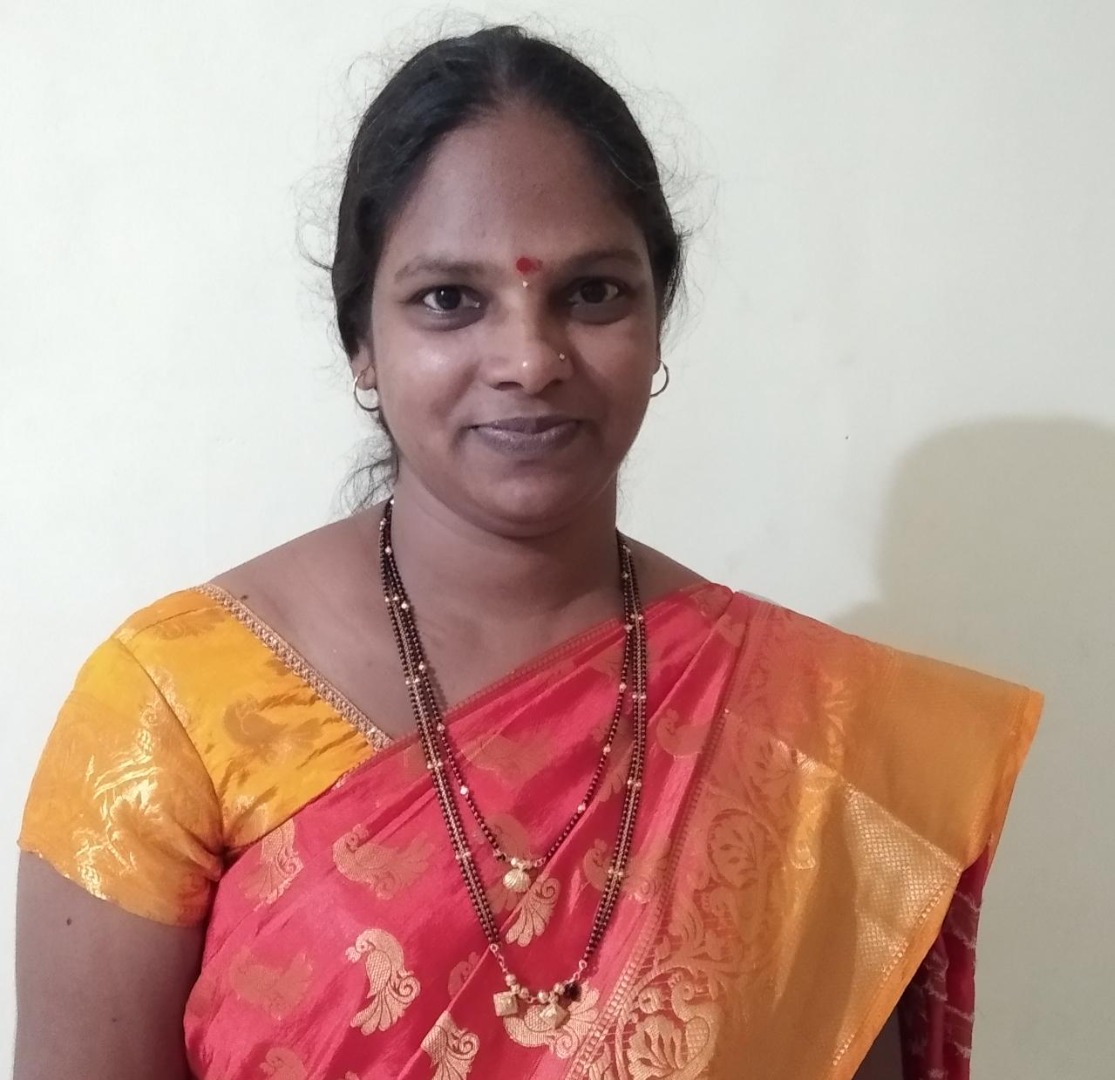 Mansi Vivek Ghadi - Part time Cook and Baby Sitter in Andheri East in Mumbai