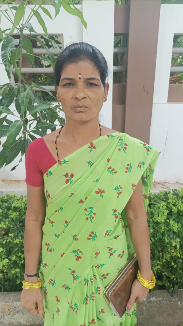Shridevi - Part time Cleaner and Cook and Baby Sitter in Yelahanka in Bangalore Bengaluru