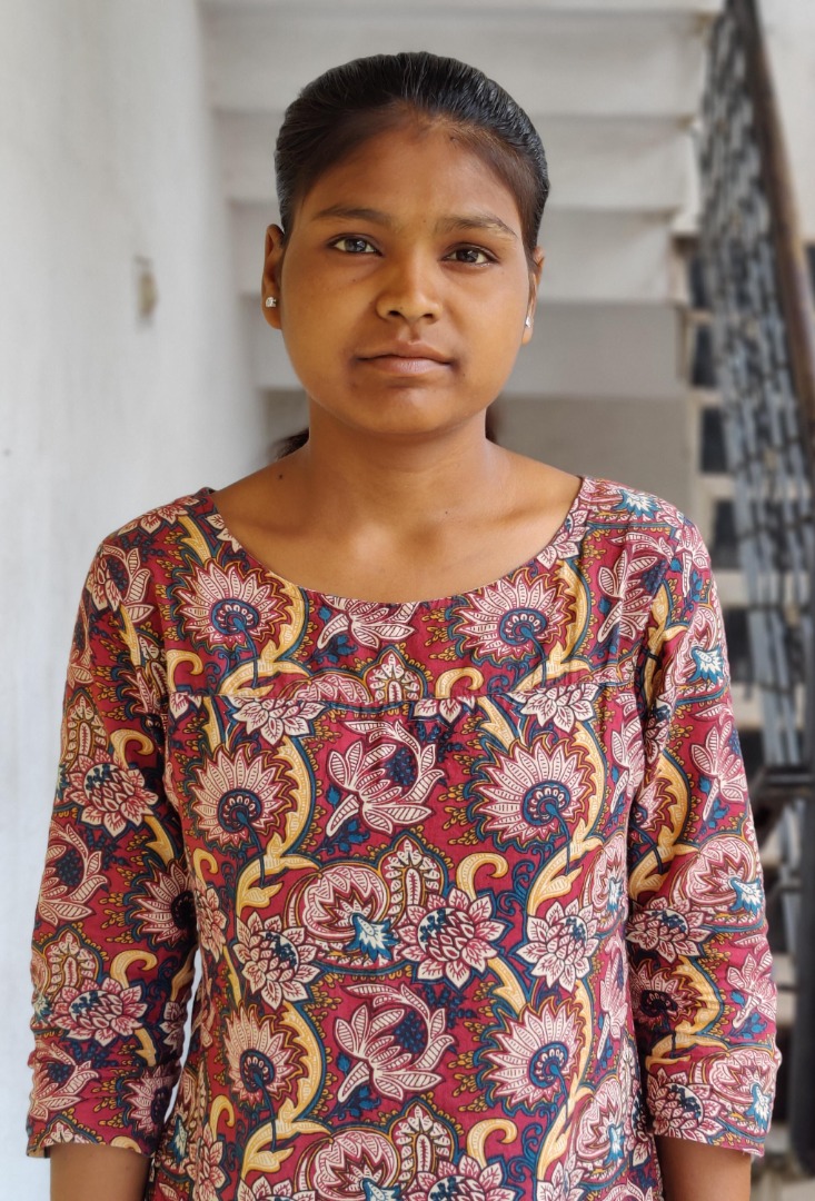 Pinky  Soren - Full time Cook and Baby Sitter in Wilson Garden in Bangalore Bengaluru
