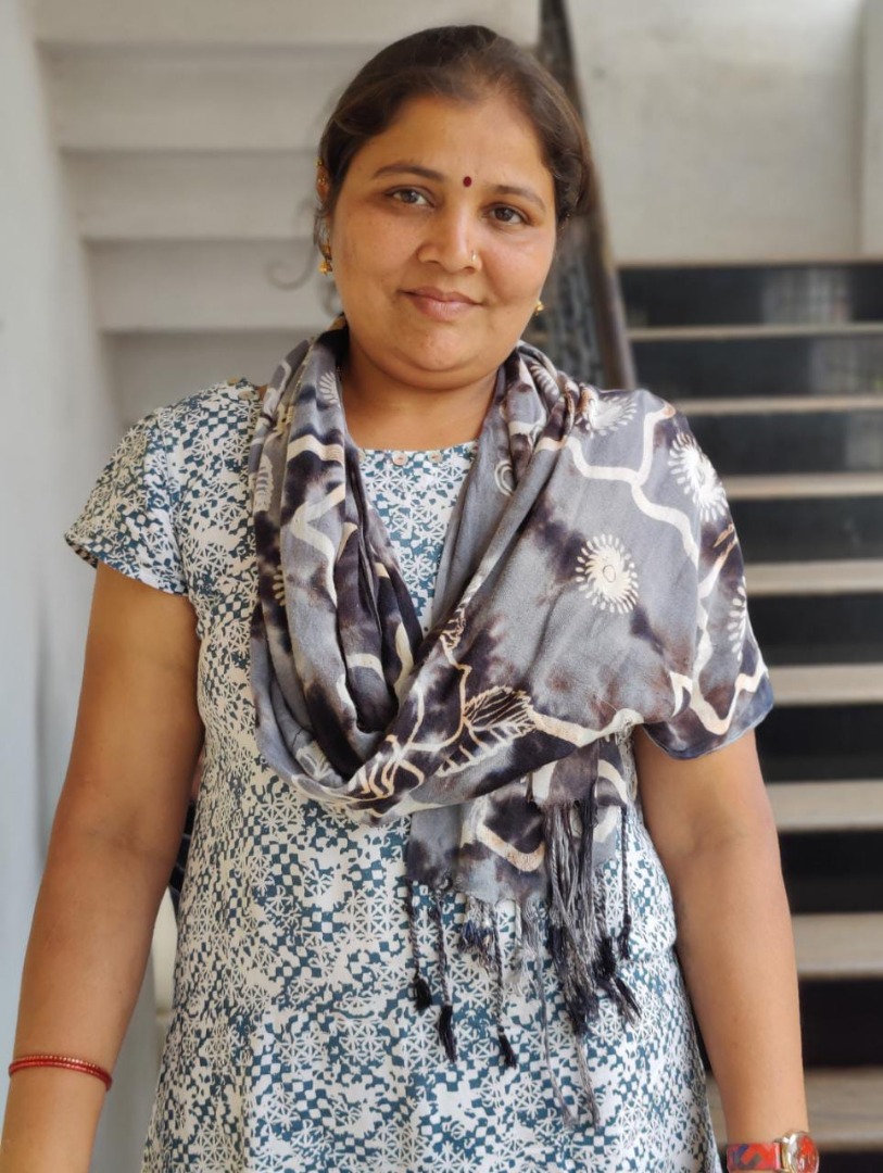Kavitha - Full time Cleaner and Cook and Patient Care and Elderly Care in Wilson garden in Bangalore Bengaluru