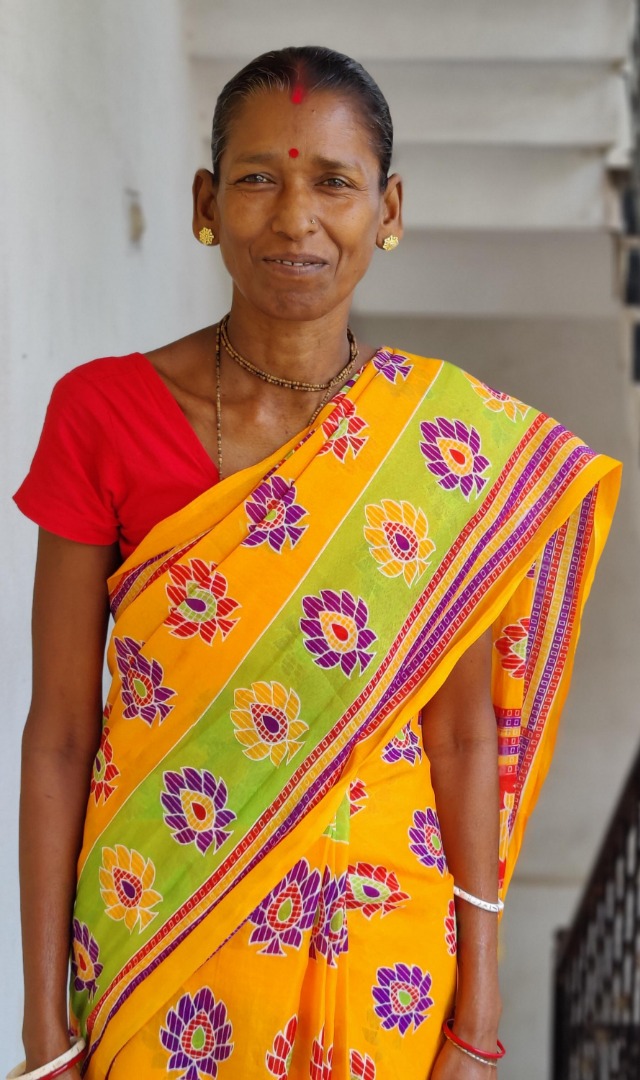Sandhya Das - Full time Cook and Baby Sitter in Willson Garden in Bangalore Bengaluru