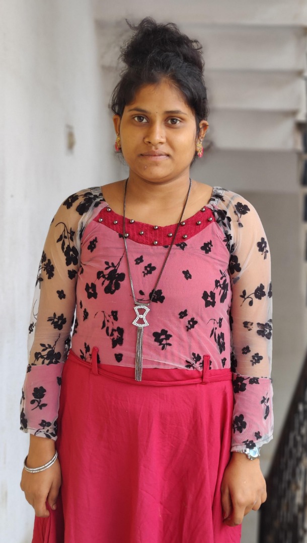 Mohini lalappa lamani - Full time Cleaner and Cook in Wilson garden in Bangalore Bengaluru