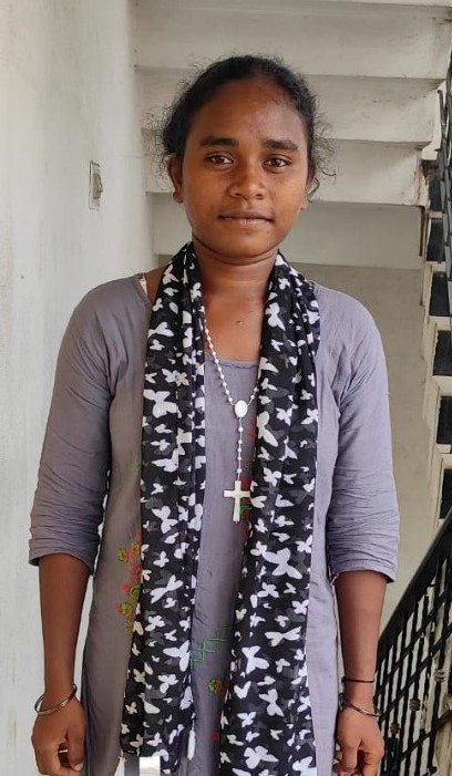 Manisha Kullu - Full time Cleaner and Baby Sitter in Willson Garden in Bangalore Bengaluru