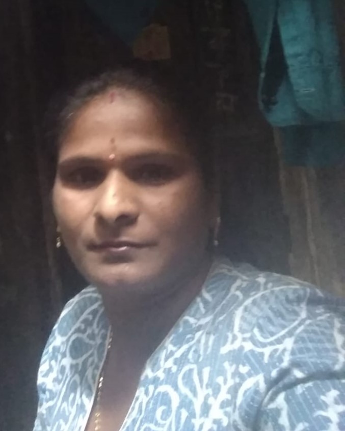 Sangita Gaikwad - Part time Cleaner and Cook and Baby Sitter in Worli in Mumbai