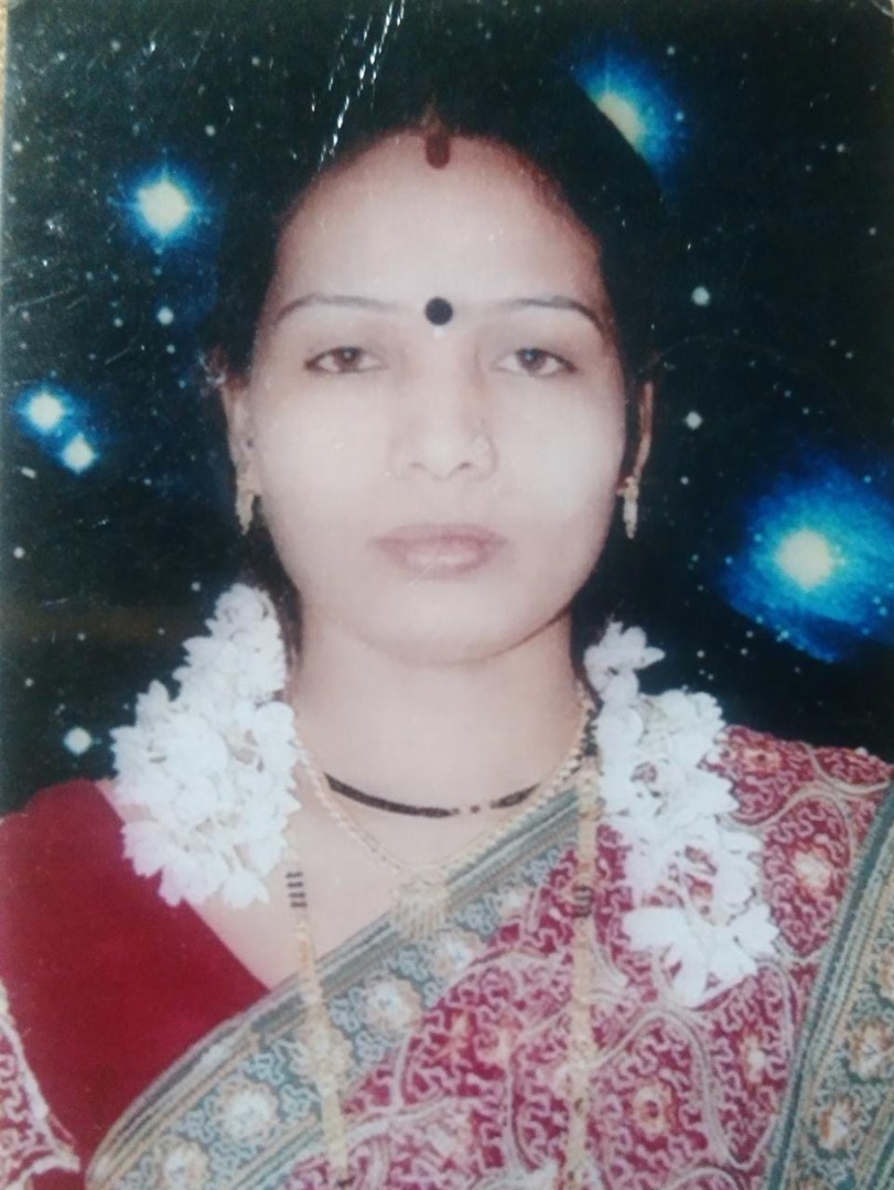 Bebi Valmik Avachite - Part time Cleaner and Cook in Bhawani Peth in Pune