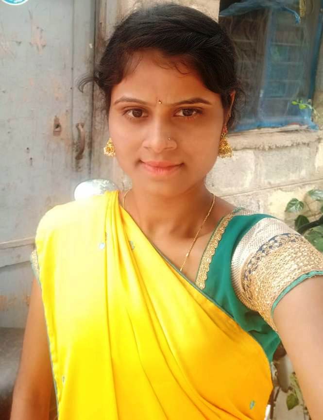 P Roopa - Part time Baby Sitter in Amrutahalli in Bangalore Bengaluru