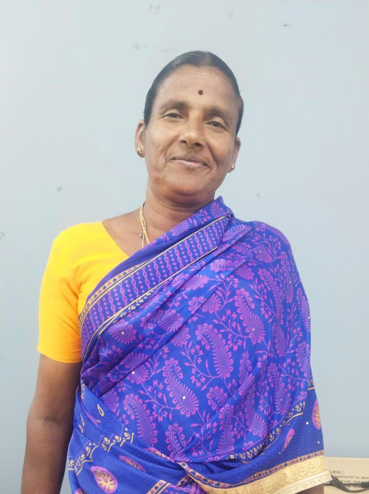 Tayamma - Full time Cleaner and Cook and Baby Sitter in Wilson garden in Bangalore Bengaluru