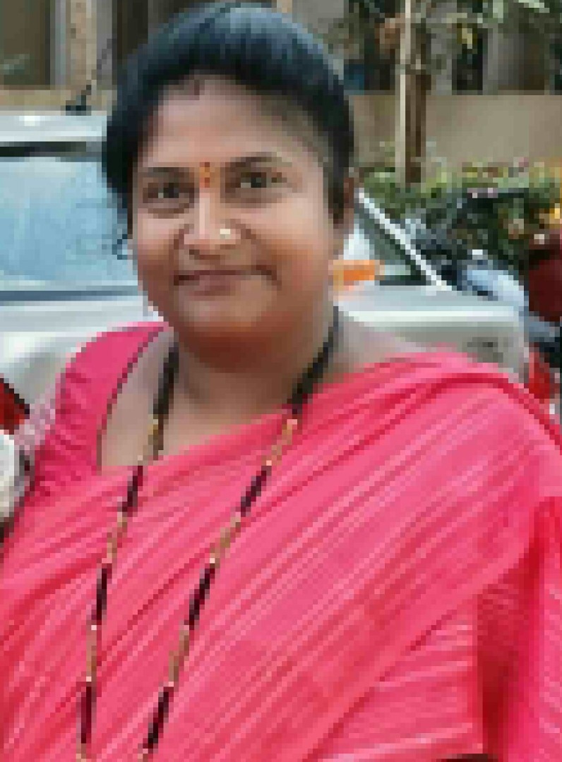 Roshni Ramesh Medhekar - Part time Cleaner and Cook and Patient Care and Elderly Care in Mulund West in Thane