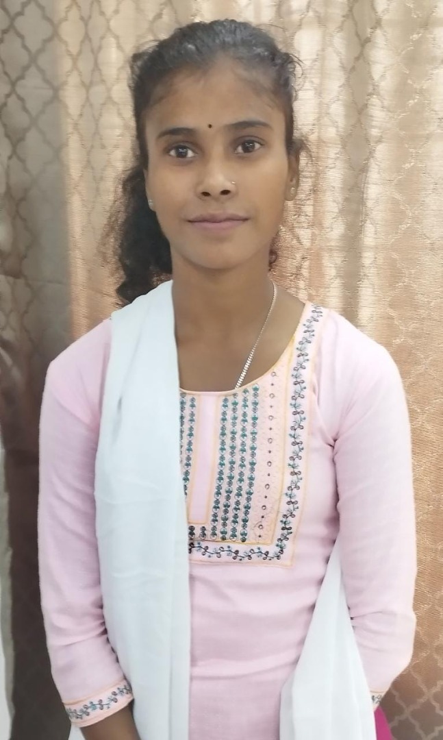 Damni Oraon - Full time Cleaner and Baby Sitter in Wilson Garden in Bangalore Bengaluru