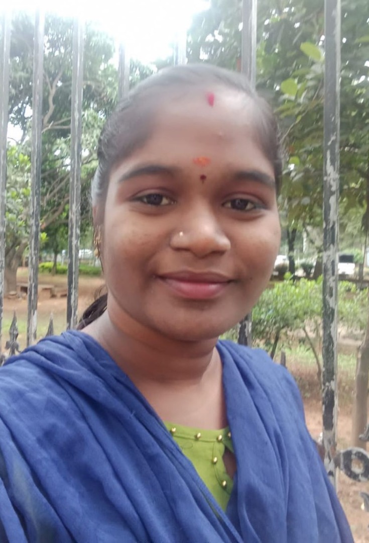 Gayathri - Part time Cleaner and Cook and Baby Sitter in Sampangi Rama Nagar in Bangalore Bengaluru