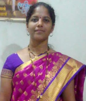 Aditi  Pawar - Part time Cook and Baby Sitter in Kandivali West in Mumbai