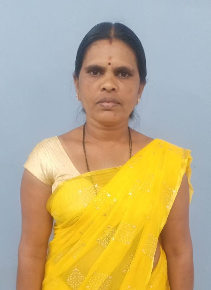 Seeta Suresh Lamani - Full time Cleaner and Cook and Baby Sitter in Wilson Garden in Bangalore Bengaluru
