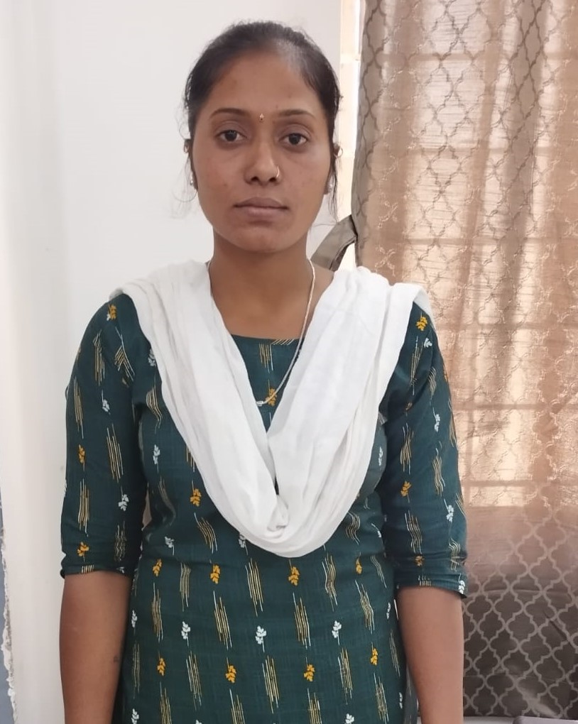 Geeta Somalappa Lamani - Full time Cleaner and Cook and Baby Sitter in Willson Garden in Bangalore Bengaluru