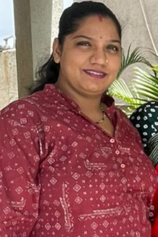 Yamini Shashi Datre - Part time Cleaner and Cook and Baby Sitter in Andheri East in Mumbai