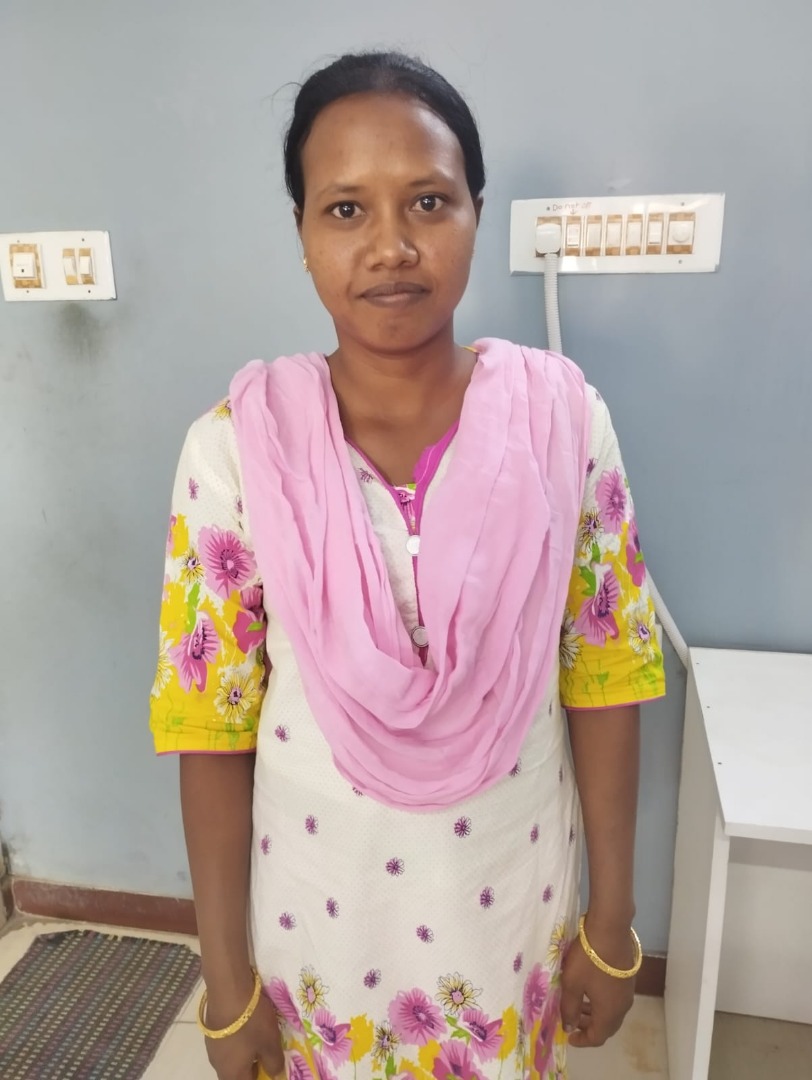 Priti Ranjita Kerketta - Full time Cleaner and Cook and Baby Sitter in Wilson Garden in Bangalore Bengaluru