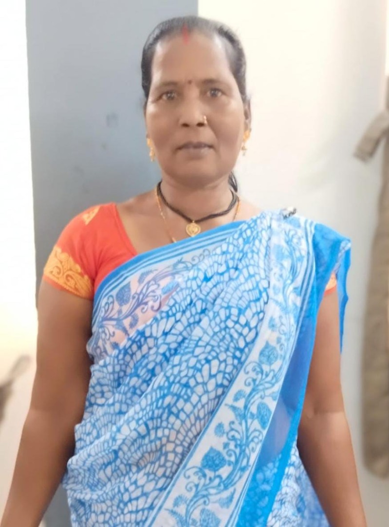 Latabai Prasadi Rakesh - Full time Cleaner and Cook in Wilson garden in Bangalore Bengaluru