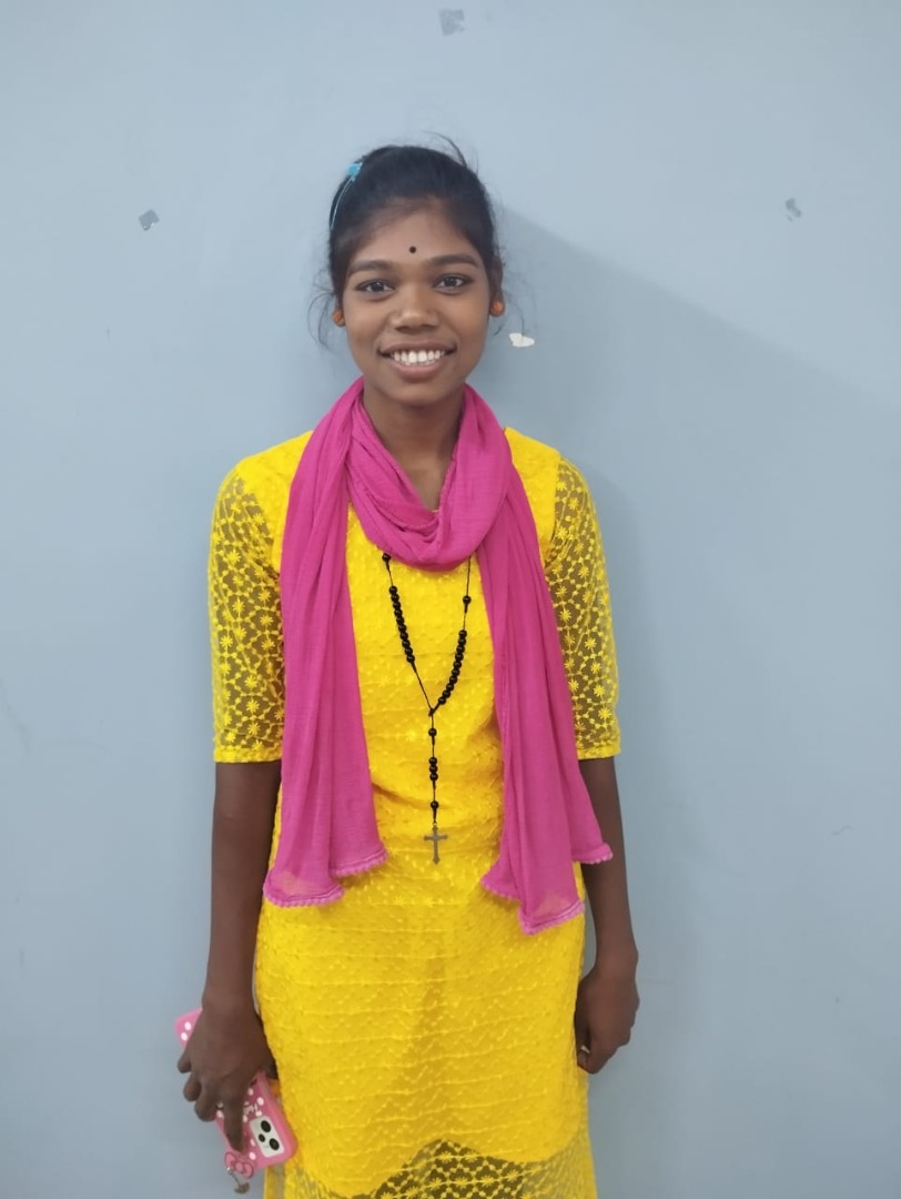 Pyari Tirki - Full time Cleaner and Baby Sitter in Wilson Garden in Bangalore Bengaluru