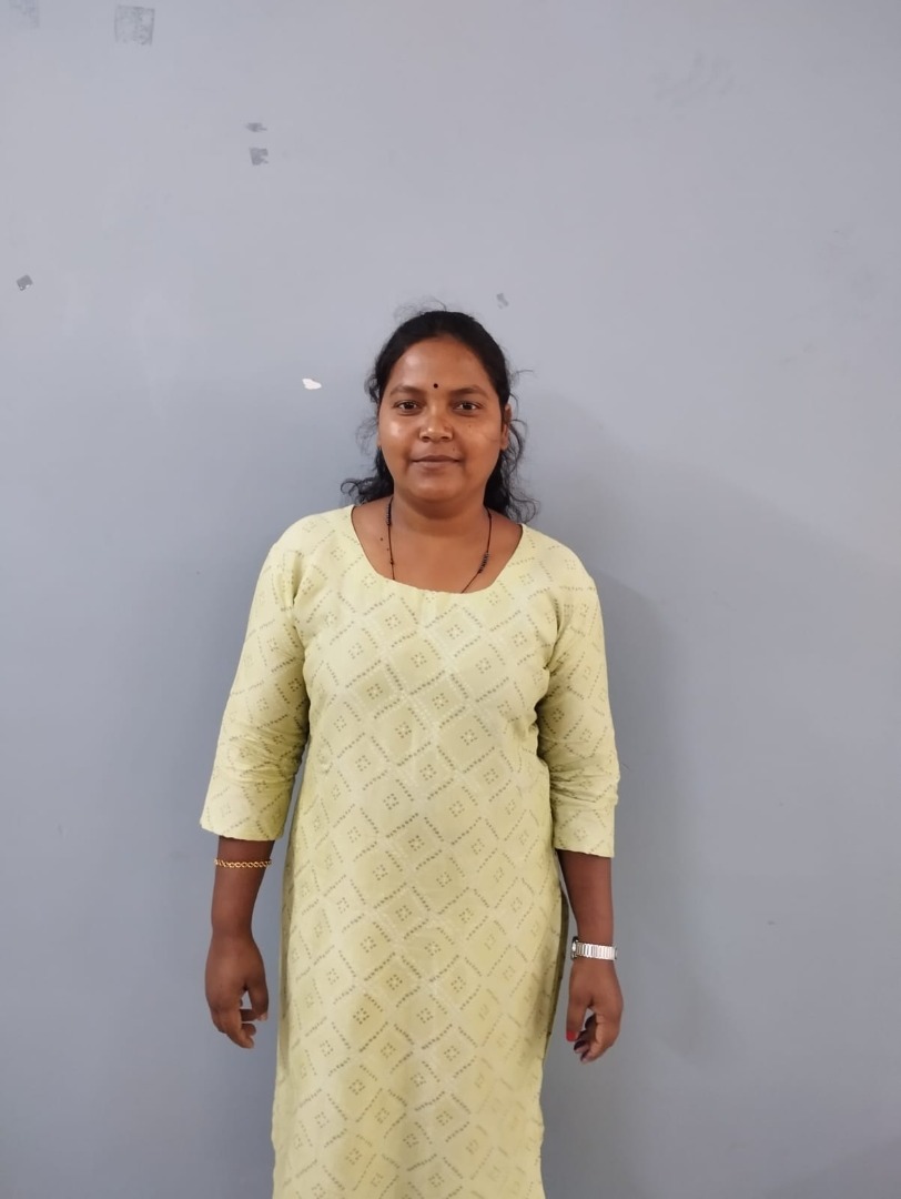 Sarita Mundu - Full time Cleaner and Baby Sitter in Wilson Garden in Bangalore Bengaluru