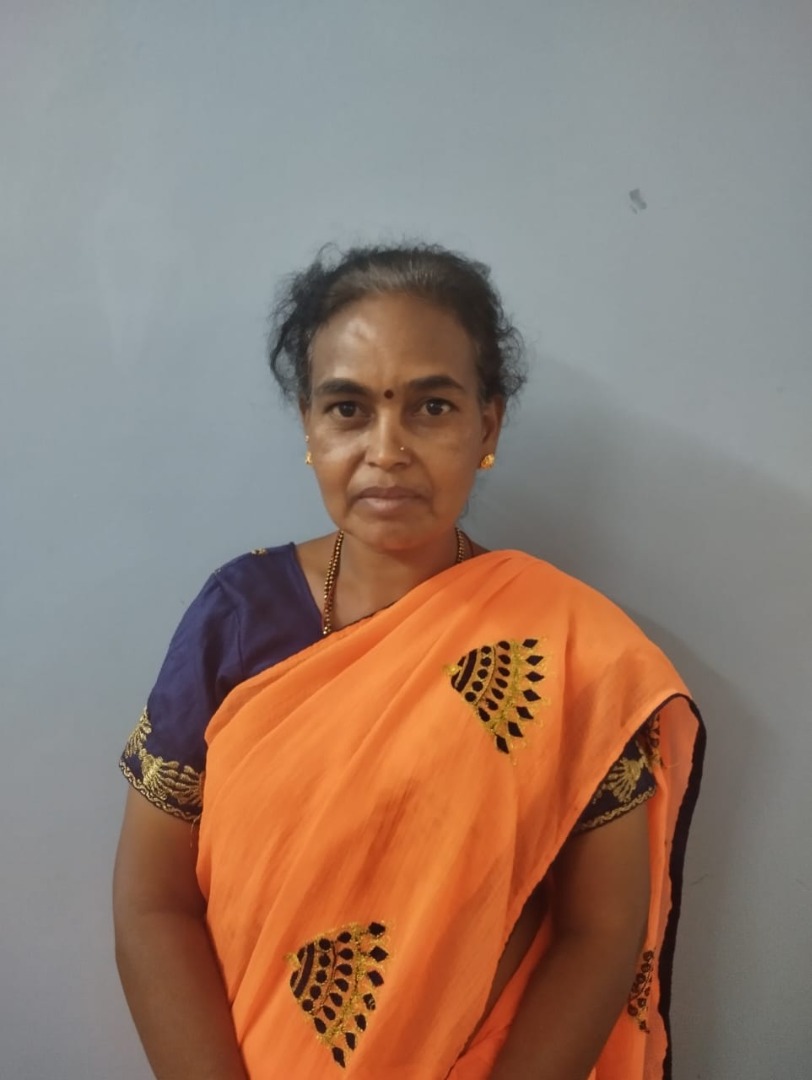 Latha R - Full time Cleaner and Cook and Patient Care and Elderly Care and Baby Sitter in Wilson Garden in Bangalore Bengaluru