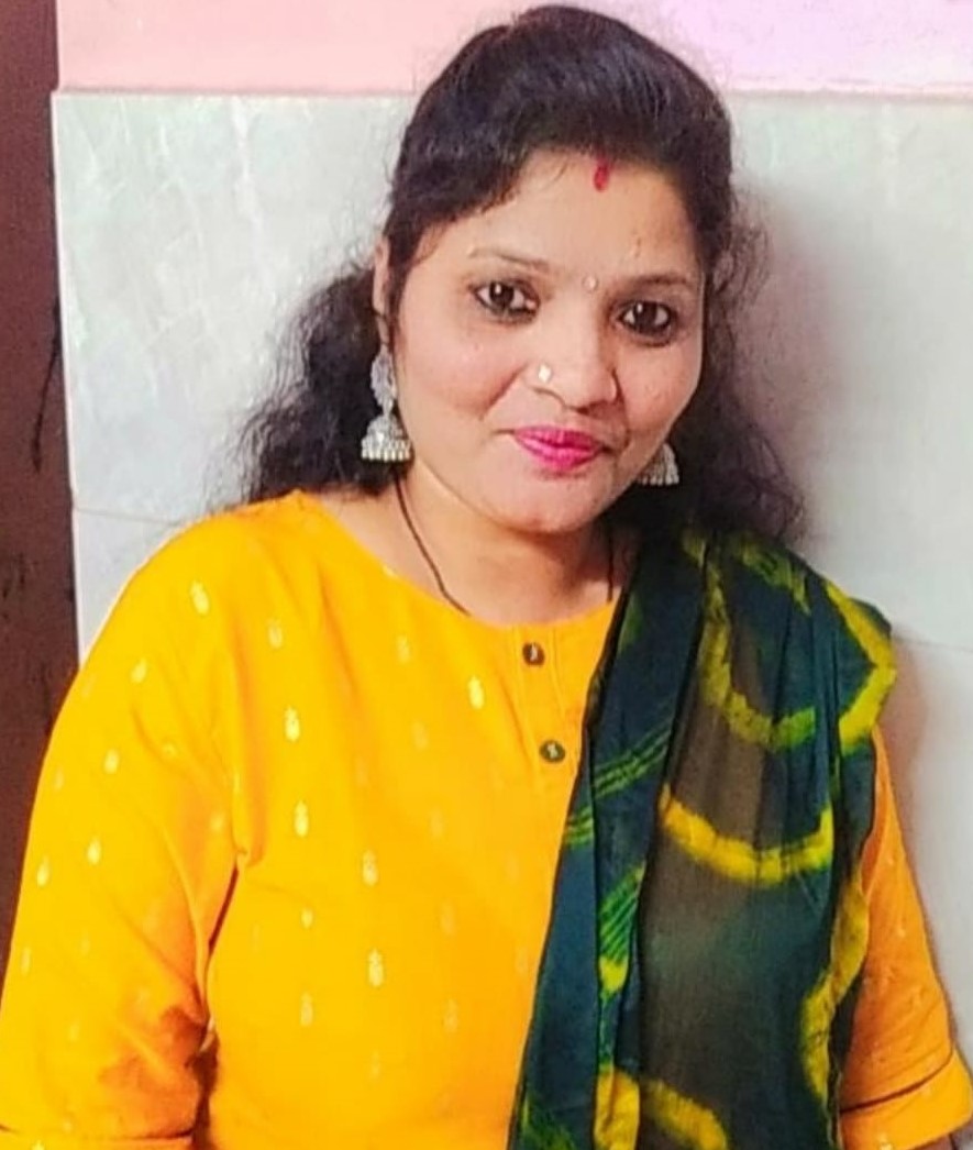 manisha sashikant mandal - Part time Cook and Baby Sitter in malad east in Mumbai
