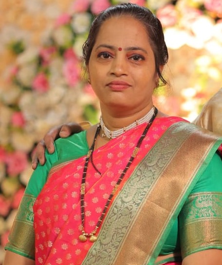 Shailaja Jadav - Part time Cleaner and Cook and Patient Care and Elderly Care and Baby Sitter in Borivali East in Mumbai