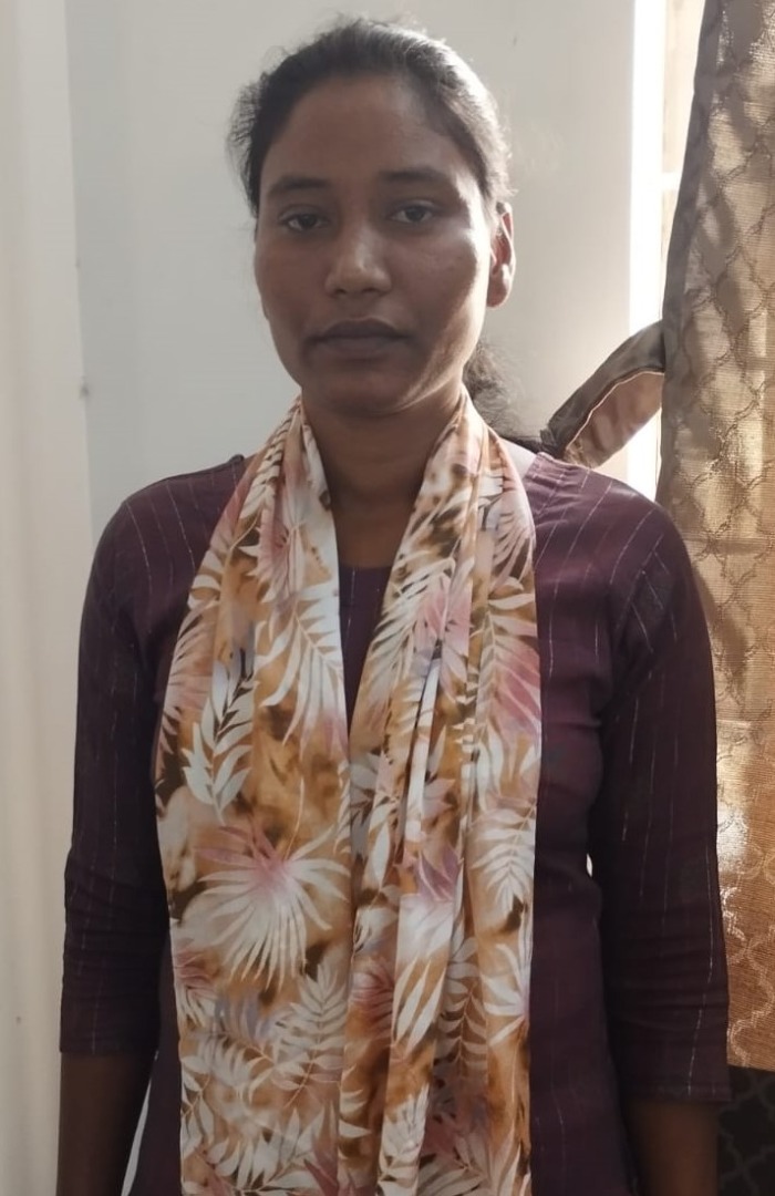 Suman Kujar - Full time Cleaner and Cook and Baby Sitter in Wilson Garden in Bangalore Bengaluru