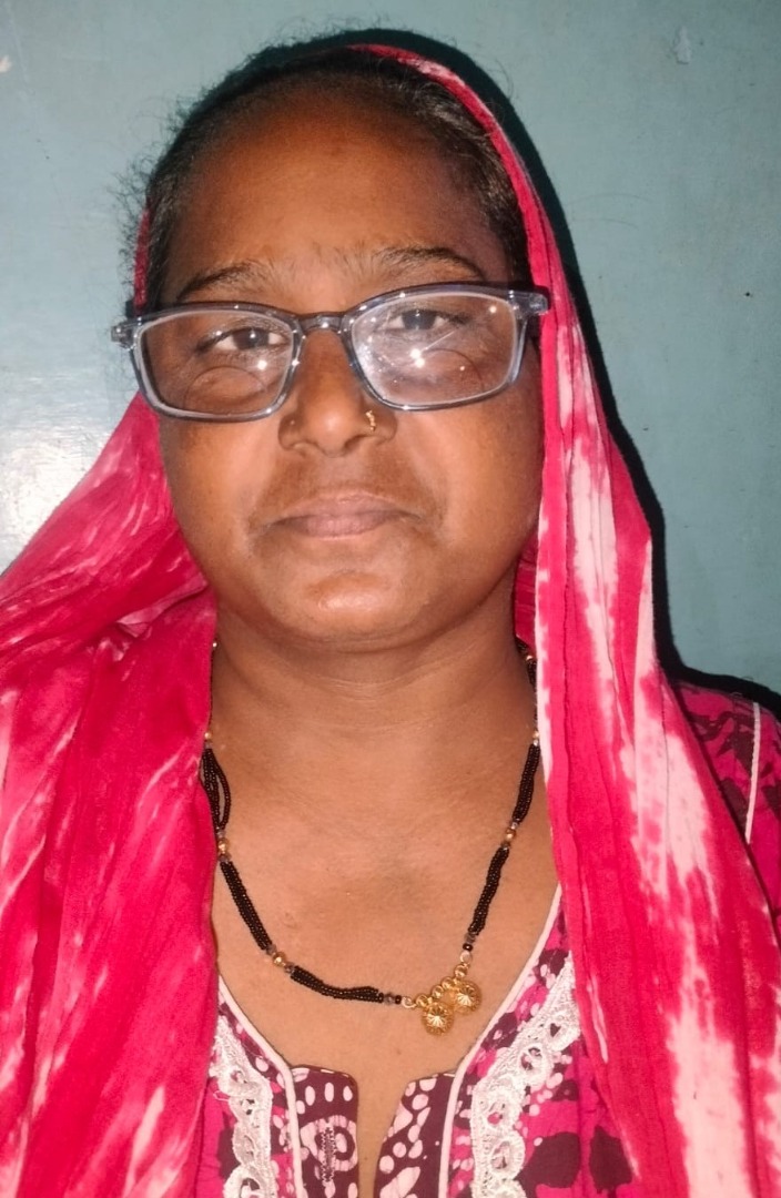Rekha Godhar - Part time Cleaner and Baby Sitter in Mankhurd east in Mumbai