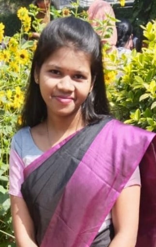 Pinky Lakda - Part time Baby Sitter in rogori new delhi in New Delhi