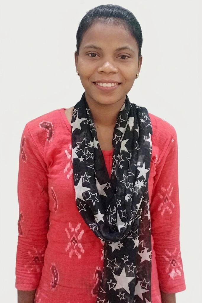 Sukhpati Bai - Full time Cleaner and Cook in malad west in Mumbai