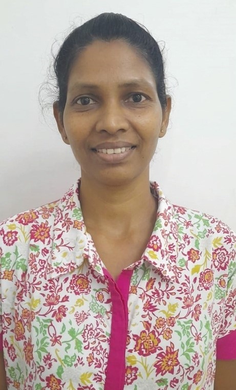 Renuka Soren - Full time Cleaner and Baby Sitter in malad west in Mumbai