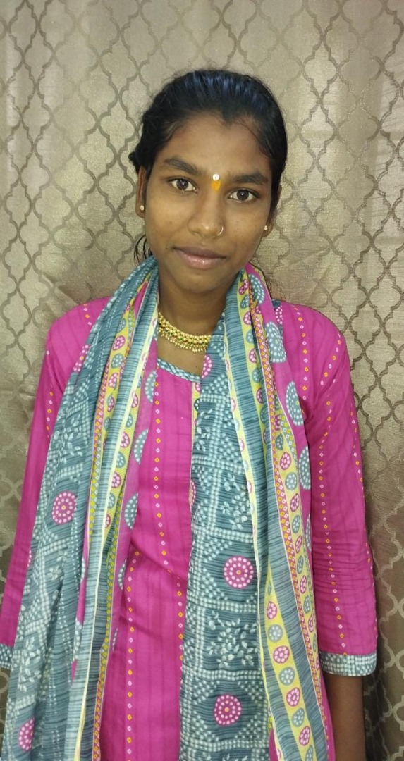 Rekha Chanabasappa Mannur - Full time Cleaner and Cook and Baby Sitter in Wilson Garden in Bangalore Bengaluru