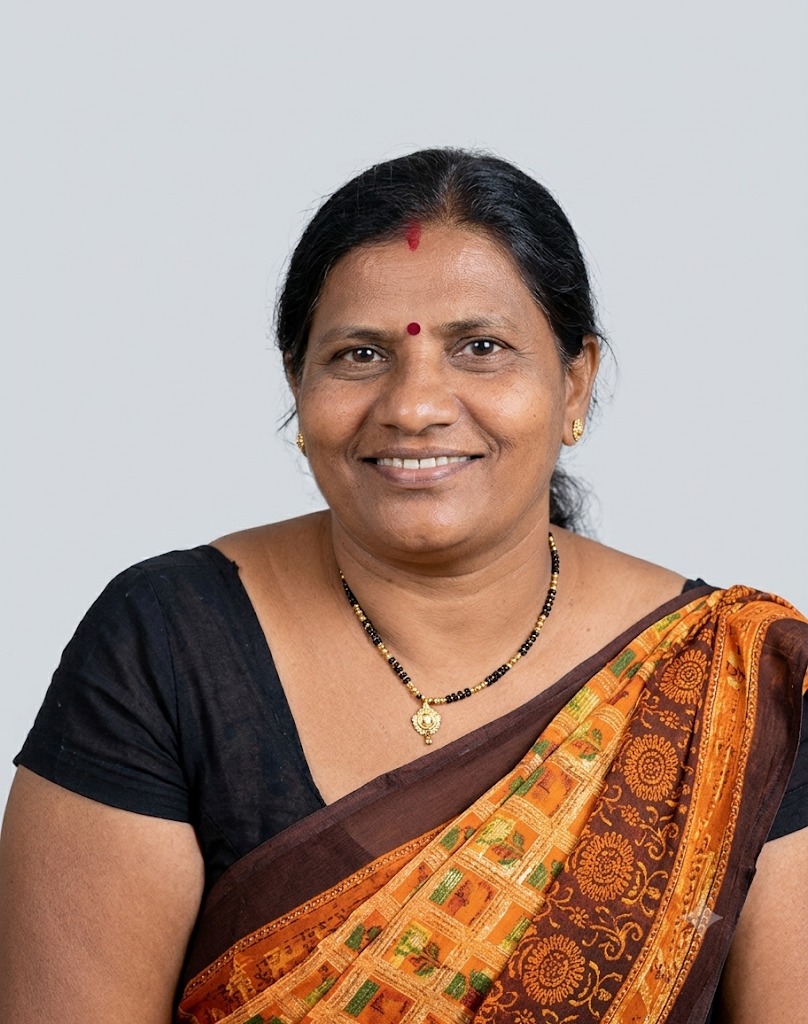ASHA AHIRE - Part time Cleaner and Cook in goregaon east in Mumbai