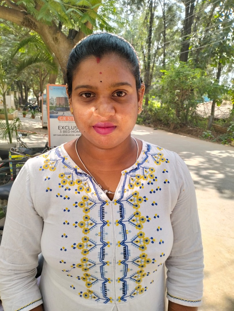Mala shree - Full time Baby Sitter in Parappana Agrahara in Bangalore Bengaluru