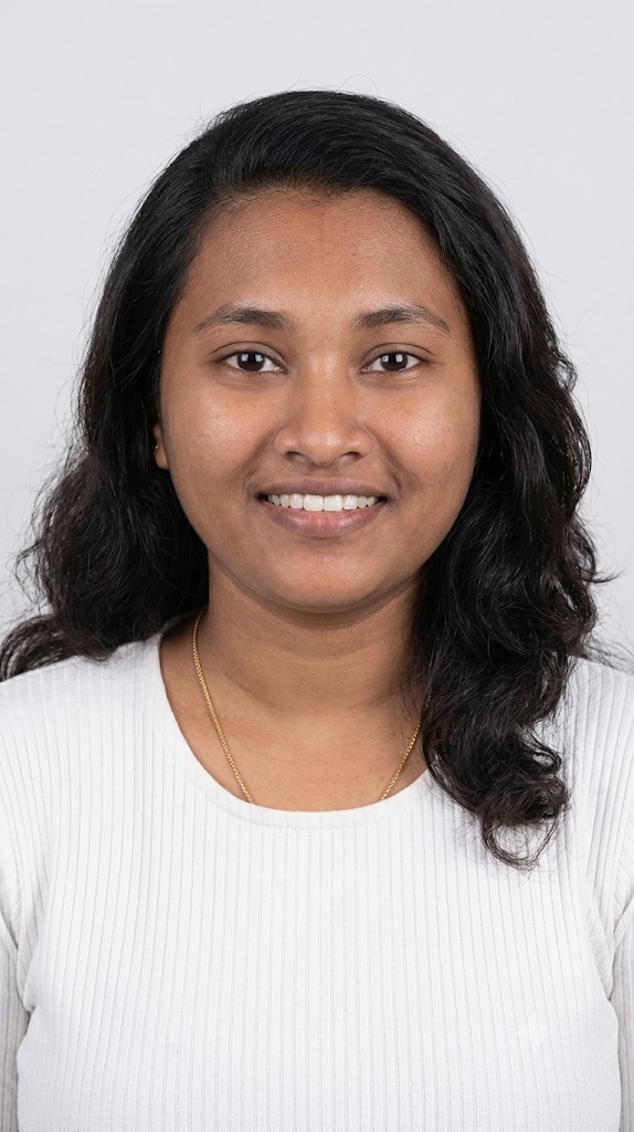 Vanshika Bairollu - Part time Baby Sitter in Ramnagar in Thane