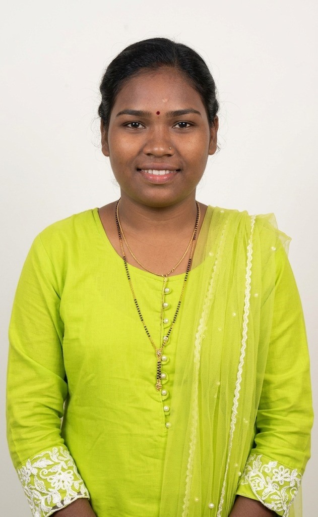 Saseema - Full time Cleaner and Patient Care and Elderly Care in Bandra in Mumbai