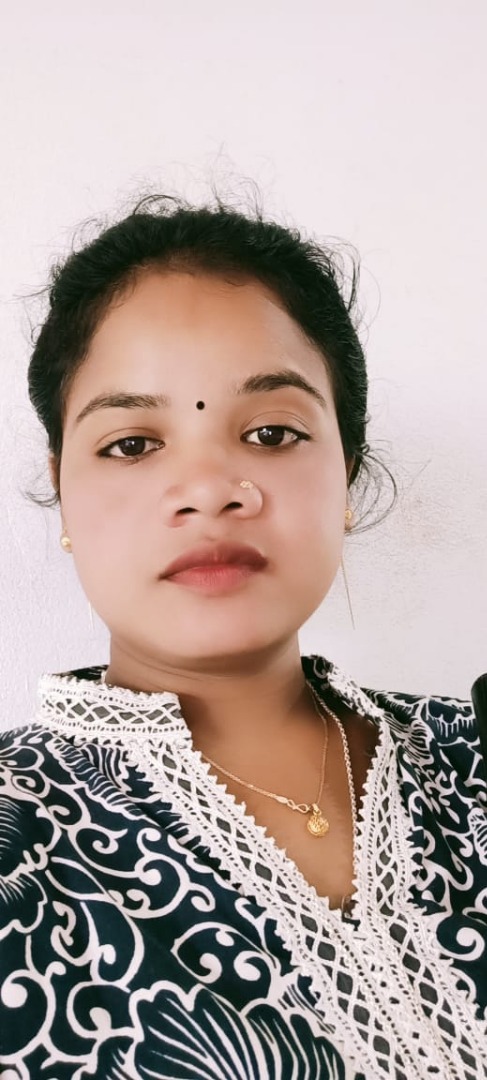 Rifola Oraon - Full time Cleaner and Cook and Baby Sitter in cook stone in Bangalore Bengaluru