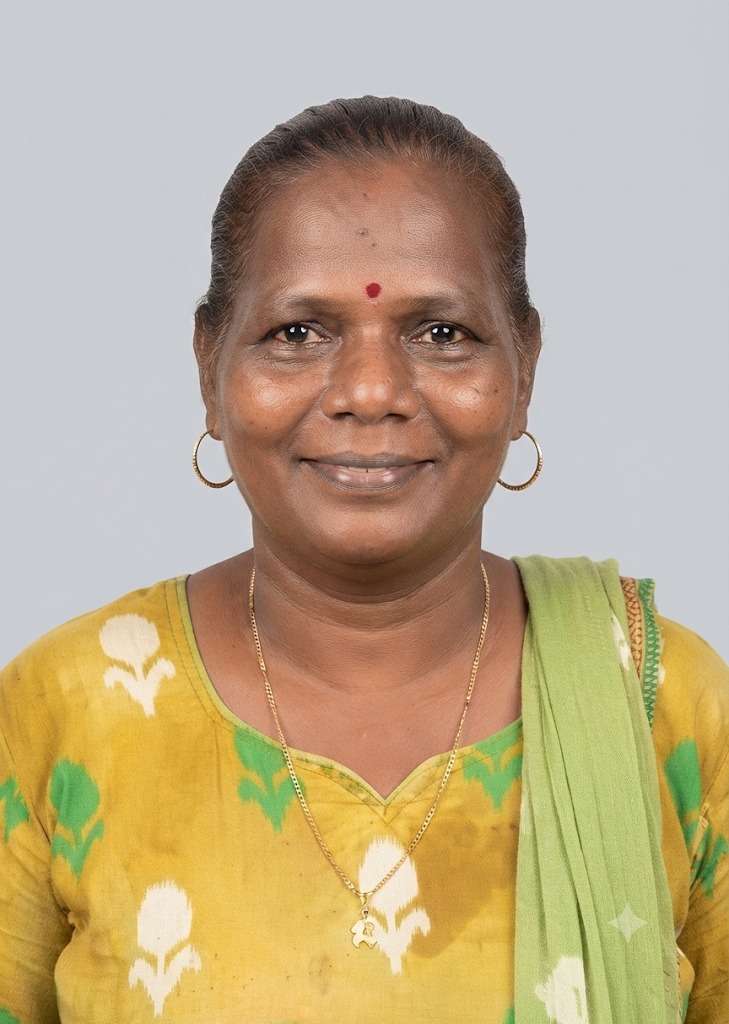 Asha Anil Mestri - Full time Patient Care and Elderly Care in Santacruz East in Mumbai