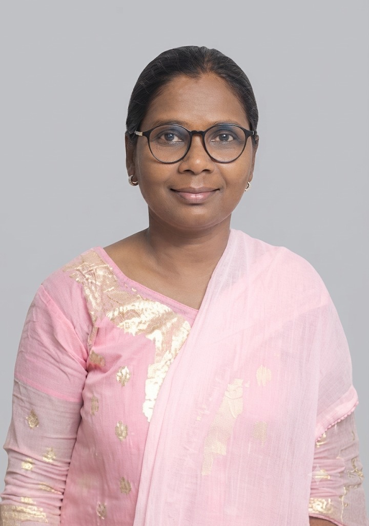 savita praxale - Full time Patient Care and Elderly Care in andheri west in Mumbai