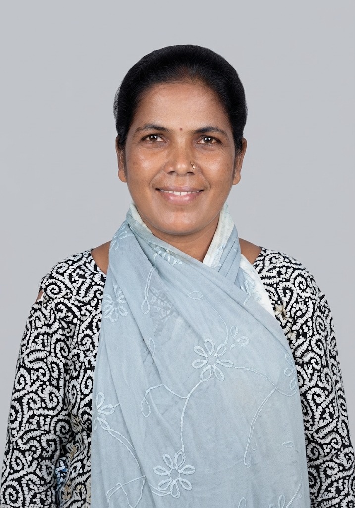 suganti bai - Full time Cleaner and Patient Care and Elderly Care in Malad west in Mumbai
