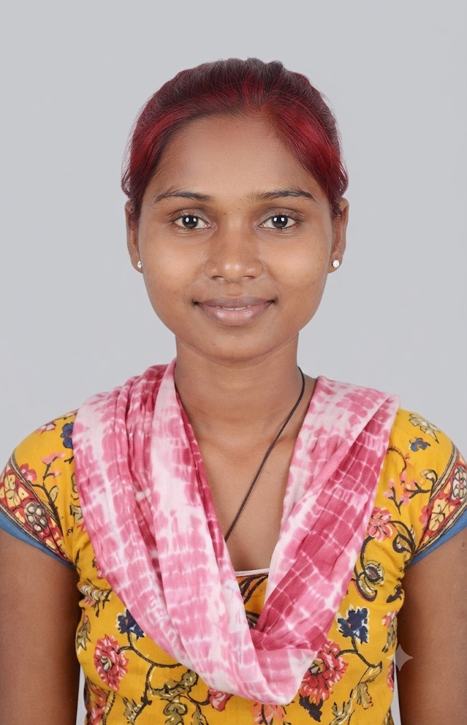 Reshma Tigga - Full time Cleaner in Malad West in Mumbai