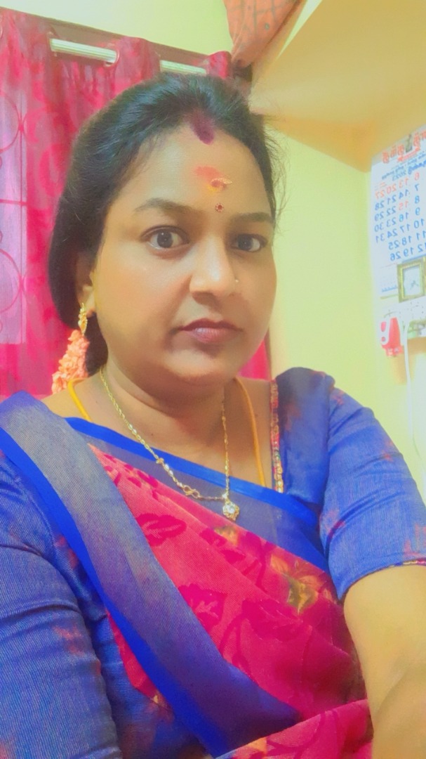 Mageshwari K - Part time Cook and Baby Sitter in Halasuru in Bangalore Bengaluru