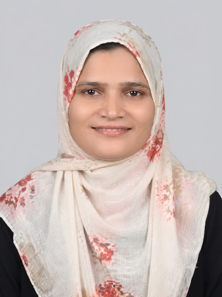 Mizba mubeen Shaikh - Full time Baby Sitter in solapur in Mumbai