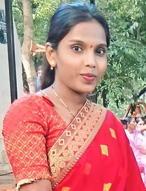 Sunita Sandeep zombade - Part time Cleaner and Cook in old sangvi in Pune