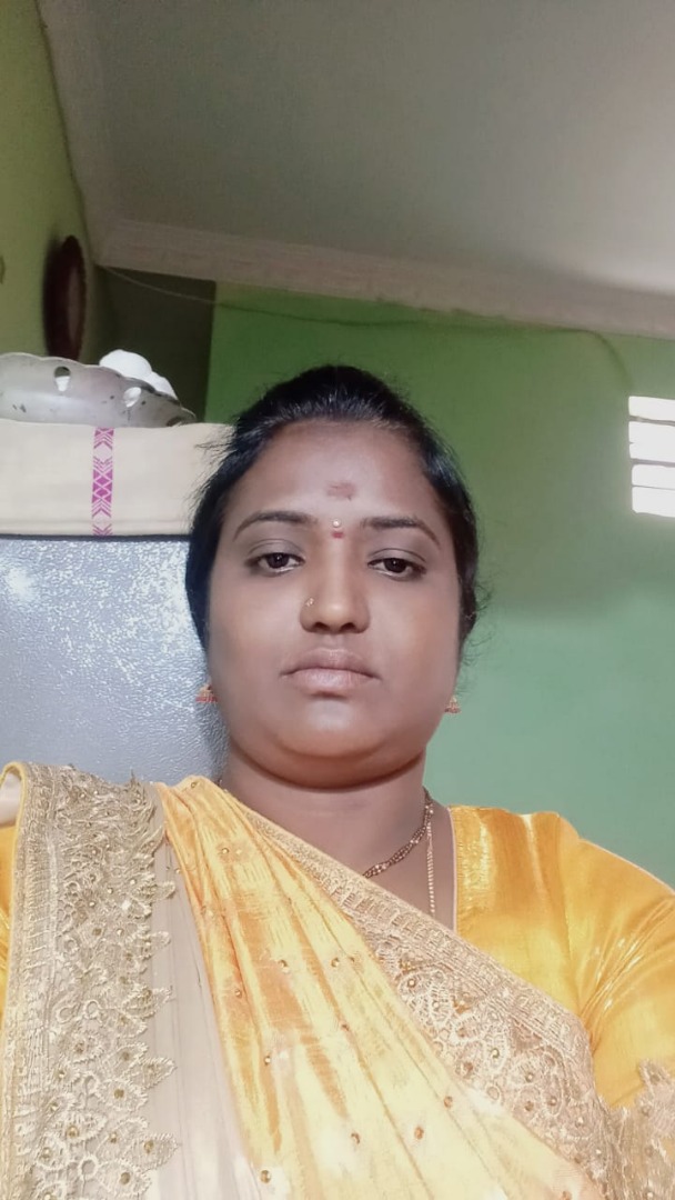 Rukmini - Part time Cook in vasanthpura in Bangalore Bengaluru